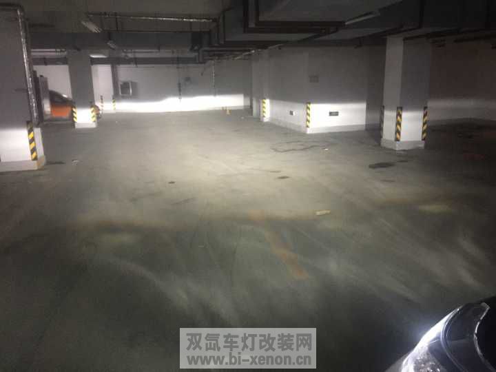 连云港市新浦区本田CRV改国产海拉5透镜。汉雷5500K灯泡。原装位日行灯。