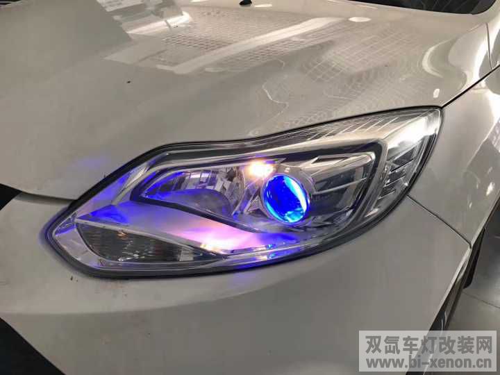 福克斯升级海拉5透镜飞利浦XV+昆明宇光照明专业车灯升级